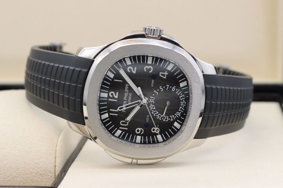 Patek Philippe Aquanaut 5164A-001 Image 6